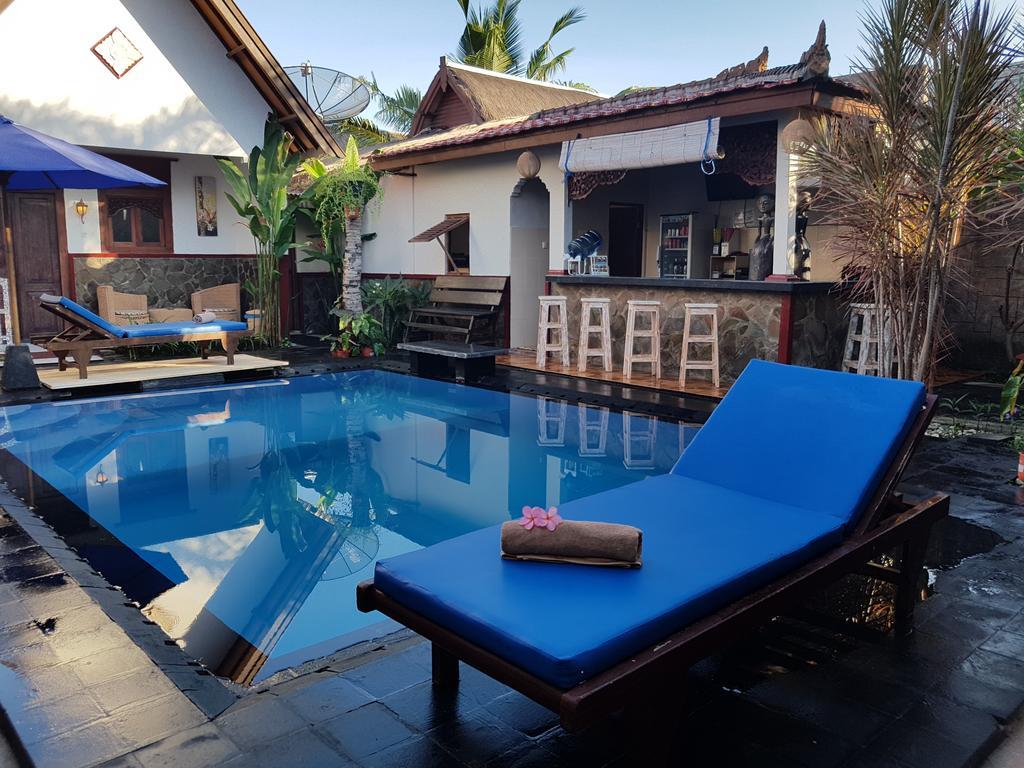 Bagaz Cottage Gili Trawangan Exterior photo